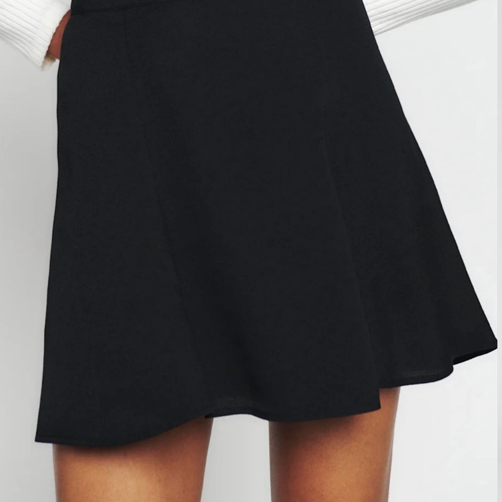 Wilfred Black Short Skirt